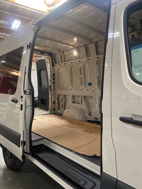 Mercedes Sprinter van customize exterior