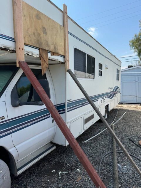 process rv roof resealing