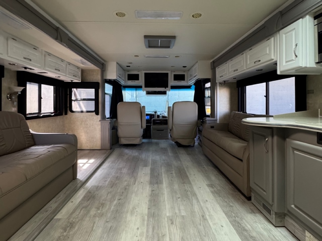 RV Windsor Monaco 41ft remodeling