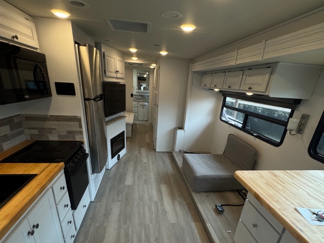 Thor Windsport Class A Motorhomes Remodeling