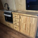 kitchen stove шт Ford Econoline van