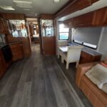 42 ft RV remodel ın Los Angeles