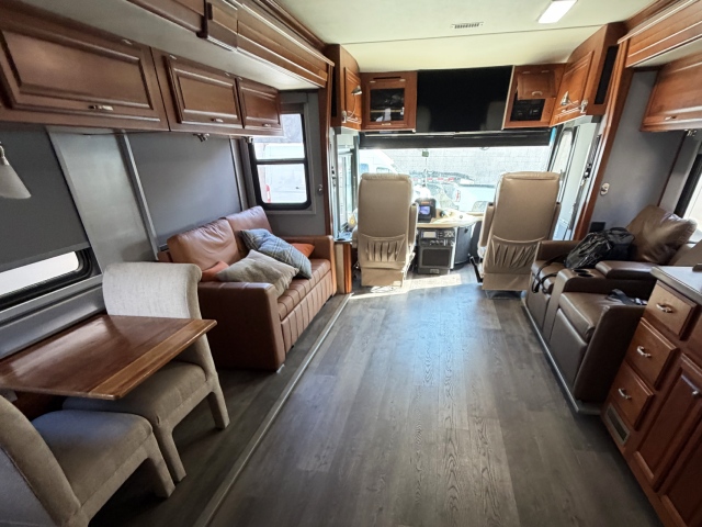 42 ft RV remodeling Custom Way repair shop