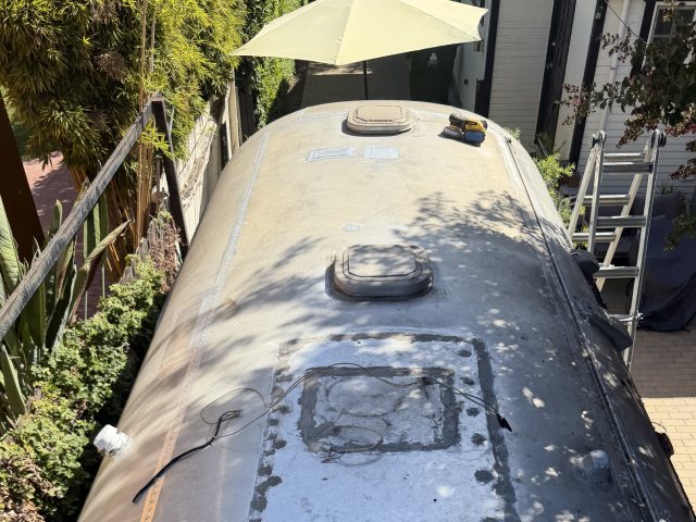 Interstate vintage Airstream leaking roof recoating